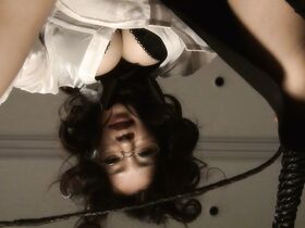 Рэи Ёсии голая, Мэгуми Кагурадзака голая – Паразитарный доктор Судзунэ: Генезис (2011) #24