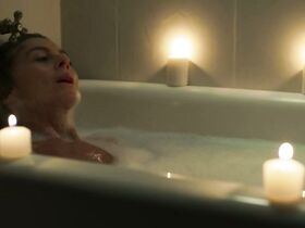 Габи Эспино голая – Игра с огнем s01e01-08 (2019) #15