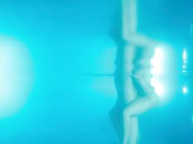 Габи Эспино голая – Игра с огнем s01e01-08 (2019) #9