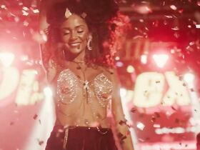 Мария Флор голая – Братья Фрейтас s01e06 (2019) #4