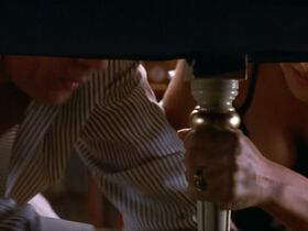 Мэри-Луиз Паркер голая, Патриша Аркетт секси – Прощай, любовник (1998) #8