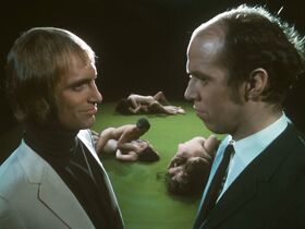 Урсула Блаут голая, Ине Вин голая, Керри Тефсен голая – Грустный фильм (1971) #17