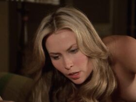 Корнелия Шарп голая, Марго Киддер голая – Реинкарнация Питера Прауда (1975) #4