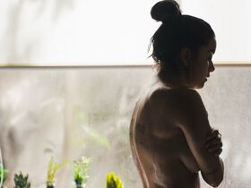 Паулина Гайтан голая – Страж Дьявола s02e01-05 (2019)