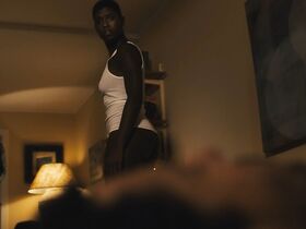 Джоди Тёрнер-Смит голая, Натали Холл секси – Джетт s01e06 (2019) #12