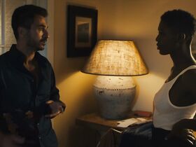 Джоди Тёрнер-Смит голая, Натали Холл секси – Джетт s01e06 (2019) #7