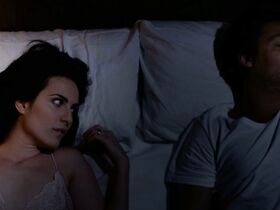 Хульета Диас секси, Карла Петерсон секси – 2+2 (2012) #6