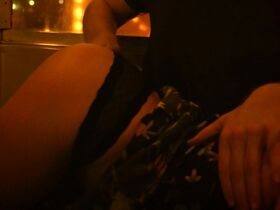 Мария Оллред секси, Джули Уэбб секси – Структура падения (2018) #8