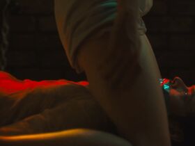 Люси Уолтерс голая, Нола Палмер голая, Натали Холл секси – Джетт s01e07 (2019) #12