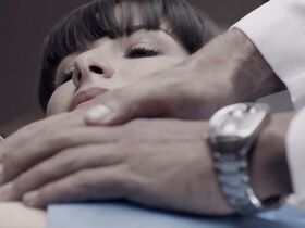 Кларисса Санчес голая, Клаудия Ла Гатта секси – Зеркала (2014) #3