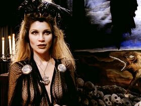 Фернанда Паэс Леме голая, Флавия Алессандра голая, Джулиана Потьюс голая – Человек, который бросил вызов Дьяволу (2007) #15