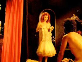 Фернанда Паэс Леме голая, Флавия Алессандра голая, Джулиана Потьюс голая – Человек, который бросил вызов Дьяволу (2007) #16