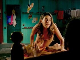 Фернанда Паэс Леме голая, Флавия Алессандра голая, Джулиана Потьюс голая – Человек, который бросил вызов Дьяволу (2007) #8