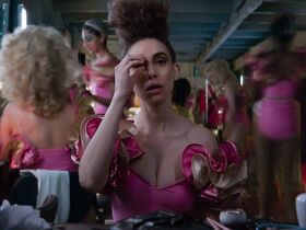 Джеки Тон секси, Кейт Нэш секси – Блеск s03e08-10 (2019) #4