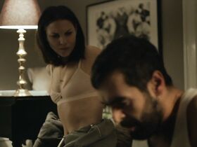 Стине Фишер Кристенсен голая, Китт Майкен Мортенсен голая, Сохо Резанеджад секси – Соблазнитель (2017) #9