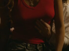 Райли Кио секси, Фэйт Хилл секси – Диксиленд (2015) #14