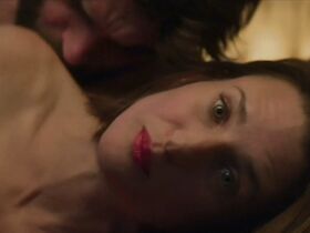 Камилль Коттен секси, Александра Шураки секси – Муха s01e01-06 (2019) #2