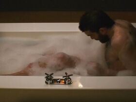 Камилль Коттен секси, Александра Шураки секси – Муха s01e01-06 (2019) #7