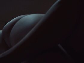 Мари-Анж Каста голая, Сара Кардиналетти голая, Сара Серрайокко голая – Беспощадный (2019) #26