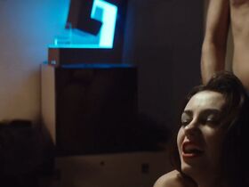 Мари-Анж Каста голая, Сара Кардиналетти голая, Сара Серрайокко голая – Беспощадный (2019) #8