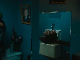 Маргарет Куолли секси, Кики Лэйн секси – Сын Америки (2019) #2