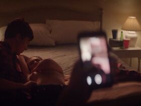 Алексис Рейч голая, Монтана Реш голая – Залечь на дно (2019) #9