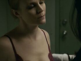 Эмили Тервер секси, Лора Припон секси – Оранжевый — хит сезона s07e02-10 (2019) #24