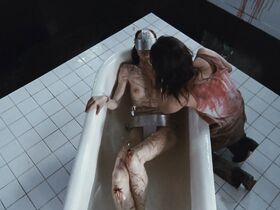 Морьяна Алауи голая, Эмили Мискджьян голая – Мученицы (2008) #14