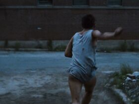 Морьяна Алауи голая, Эмили Мискджьян голая – Мученицы (2008) #2