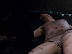 Морьяна Алауи голая, Эмили Мискджьян голая – Мученицы (2008) #20