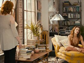 Кристина Хендрикс секси, Анна Кэмп секси – Яйцо (2018) #18