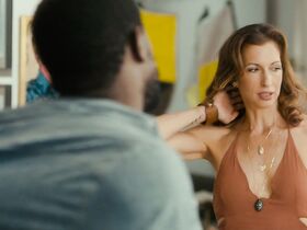 Кристина Хендрикс секси, Анна Кэмп секси – Яйцо (2018) #3