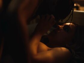 Сидни Суини голая – Эйфория s01e06 (2019) #6