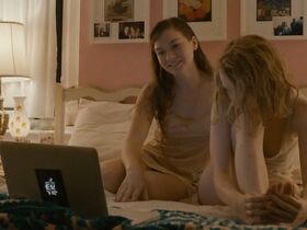 Ханна Гросс секси, Дераг Кэмпбелл голая – Раньше я был темнее (2013) #7