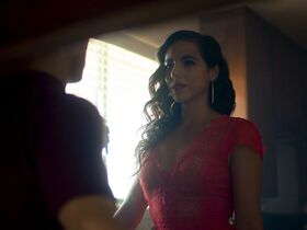 Кристина Родло секси, Карлотта Монтанари секси – Слишком стар, чтобы умереть молодым s01e02-06-09 (2019) #13