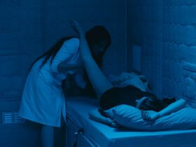 Миа Гот голая, Жюльет Бинош голая – Высшее общество (2018) #13