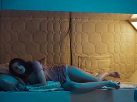 Миа Гот голая, Жюльет Бинош голая – Высшее общество (2018) #15