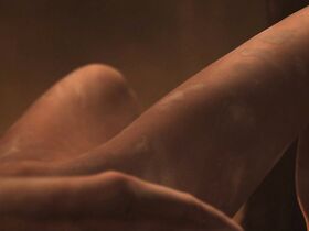 Каролин Хамм голая – Равноденствие s01e04 (2020) #4