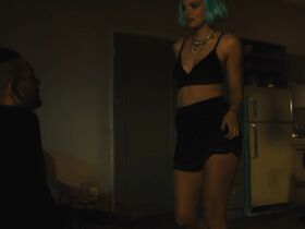 Нола Палмер голая, Гайте Янсен голая – Джетт s01e09 (2019) #11