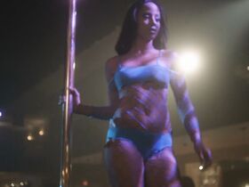 Саманта Арредондо голая, Харли Ава Хэнсон голая секси, Сара Холлис секси, Марилинда Ривера секси – Из мёртвых (2019) #5