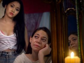 Виктория Джастис секси, Элла Хант секси, Елена Кампурис секси – Летняя ночь (2019) #5