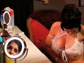 Трэйси Бамбак секси, Назанин Мусави секси – Layla Live or Die (2008) #18