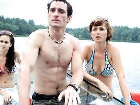 Кристал Арнетт секси, Кейт Костильо секси, Ванесса Ли секси – Ты не можешь убить Стивена Кинга (2012) #14