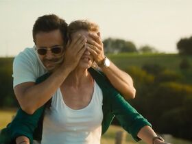 Александра Лами секси, Анн Маривен секси, Оливия Коте секси – Без комплексов (2019) #18