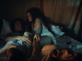 Жуана Рибейру голая, Мафалда Родригез голая – Мать Паула s01e01-07 (2017) #10