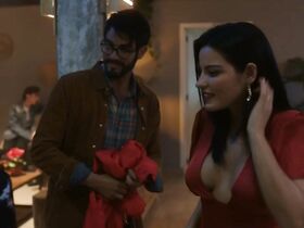 Маримар Вега голая, Мэриэл Молино секси, Фабиола Кампоманес секси – Игра ключей s01e06 (2019) #2