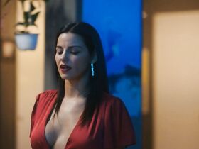 Маримар Вега голая, Мэриэл Молино секси, Фабиола Кампоманес секси – Игра ключей s01e06 (2019) #5