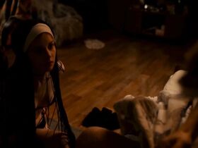 Татьяна Лютаева секси, Ксения Лаврова-Глинка секси, Мария Антонова секси – Берцы (2014) #4