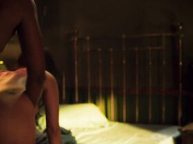 Эрендира Ибарра голая – Черное пламя (2020) #12