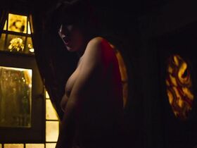 Эрендира Ибарра голая – Черное пламя (2020) #2